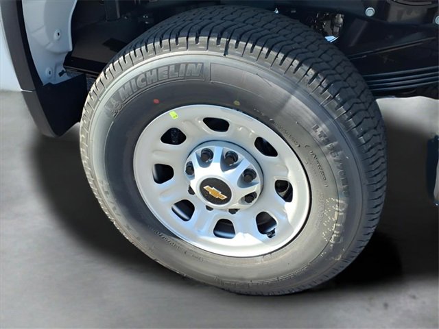 New 2026 Chevrolet Silverado 3500 W/T image 25
