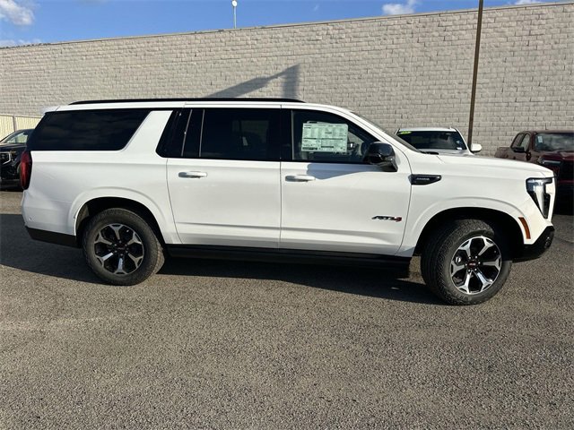 New 2026 GMC Yukon XL AT4 w/ AT4 Premium Plus Package image 3