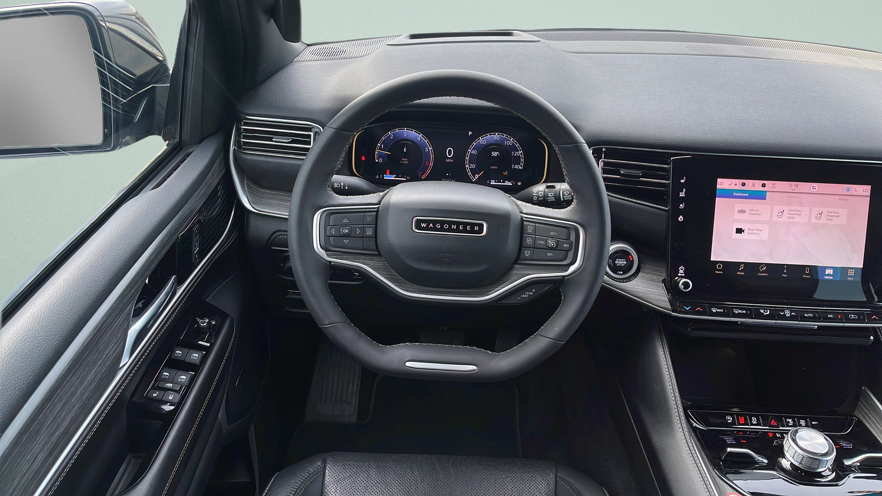 Used 2024 Jeep Wagoneer L Series III w/ Flexible Seating Group image 10