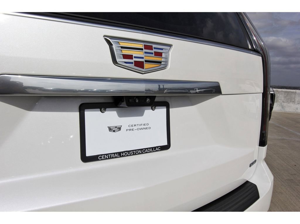 Used 2025 Cadillac Escalade Premium Luxury w/ Touring Package image 30