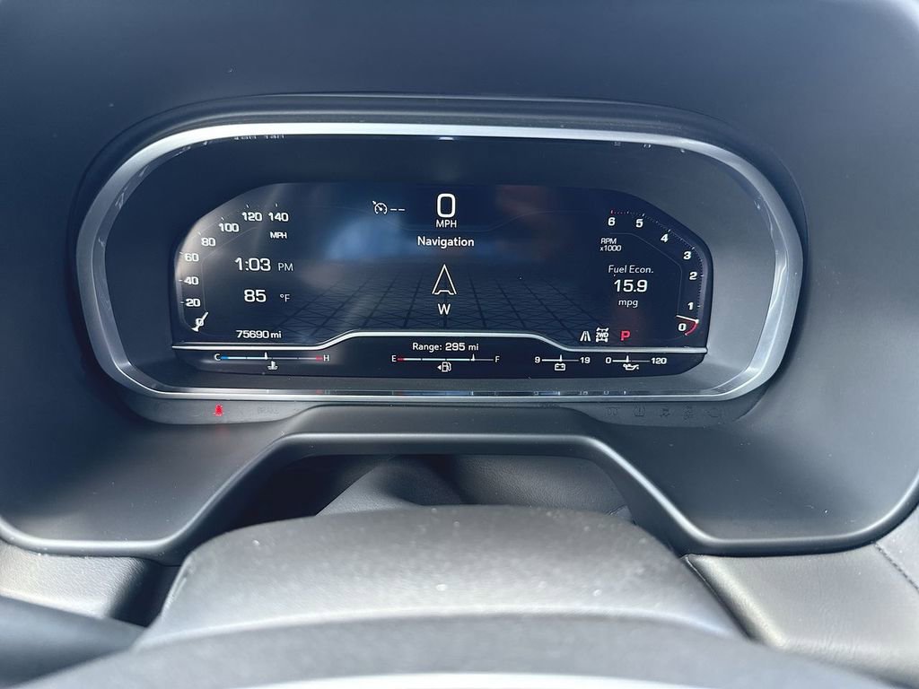 Used 2023 GMC Yukon SLT image 15