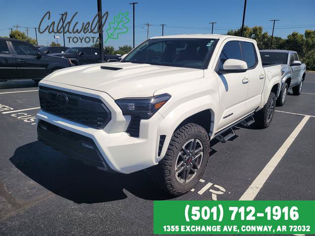 Used 2025 Toyota Tacoma TRD Sport AWD/4WD image 31