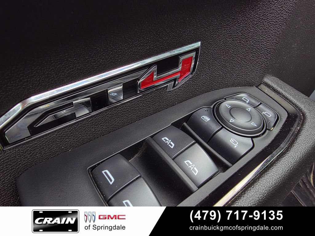 Used 2024 GMC Sierra 1500 AT4 w/ Technology Package AWD/4WD image 12