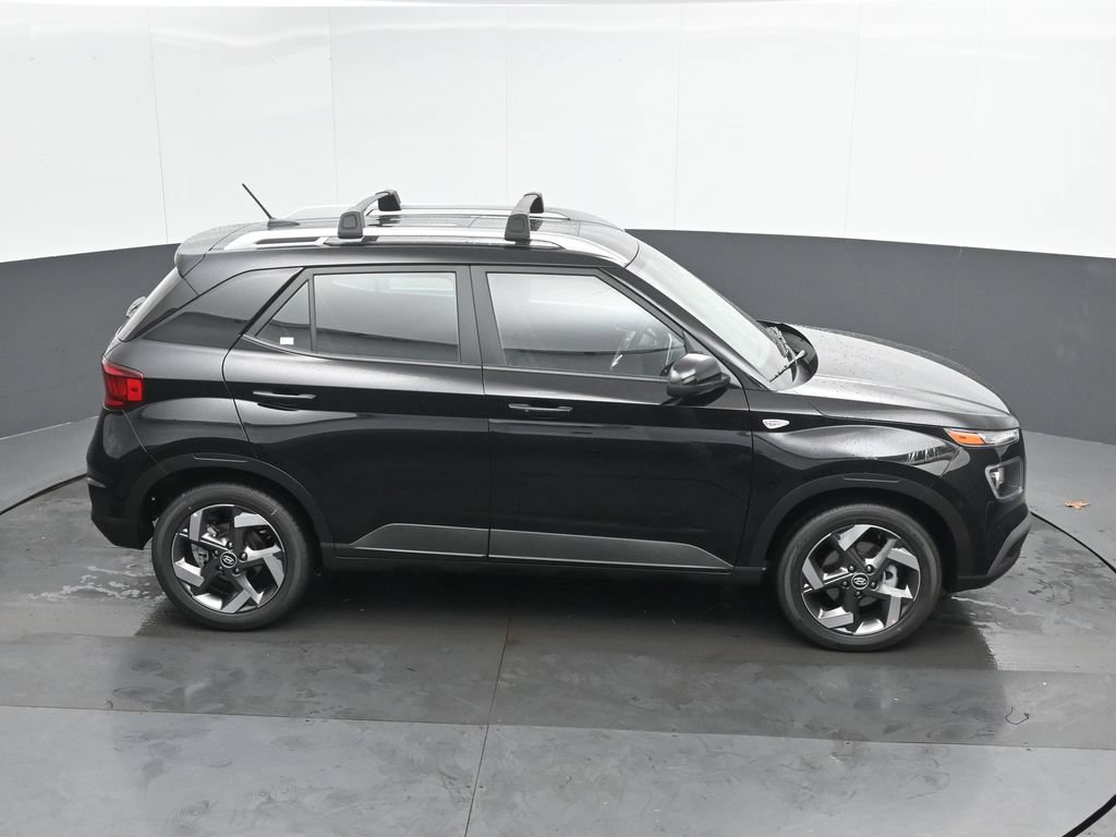 New 2026 Hyundai Venue SEL FWD image 36