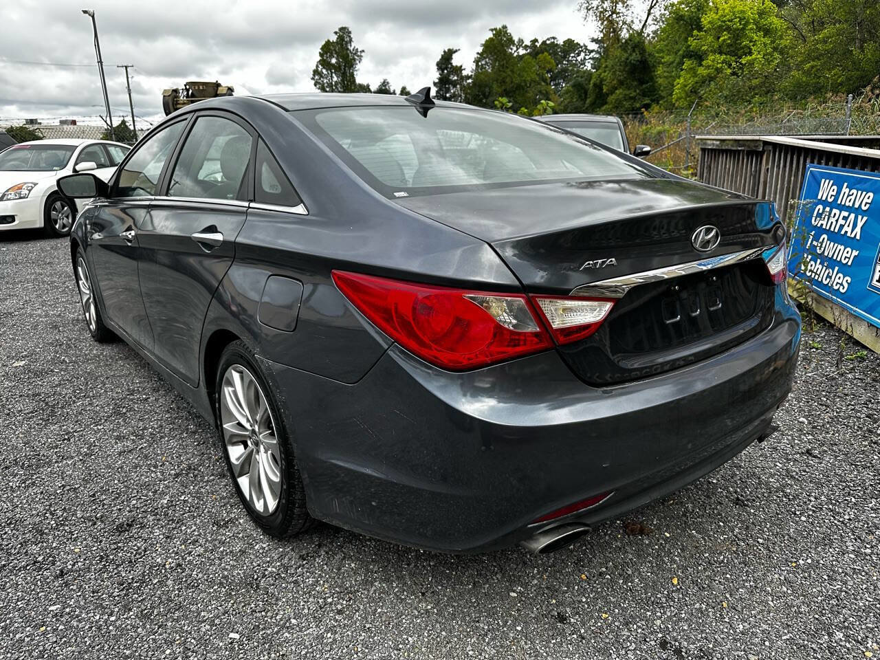 Used 2013 Hyundai Sonata SE w/ Navigation & Sunroof Pkg image 10