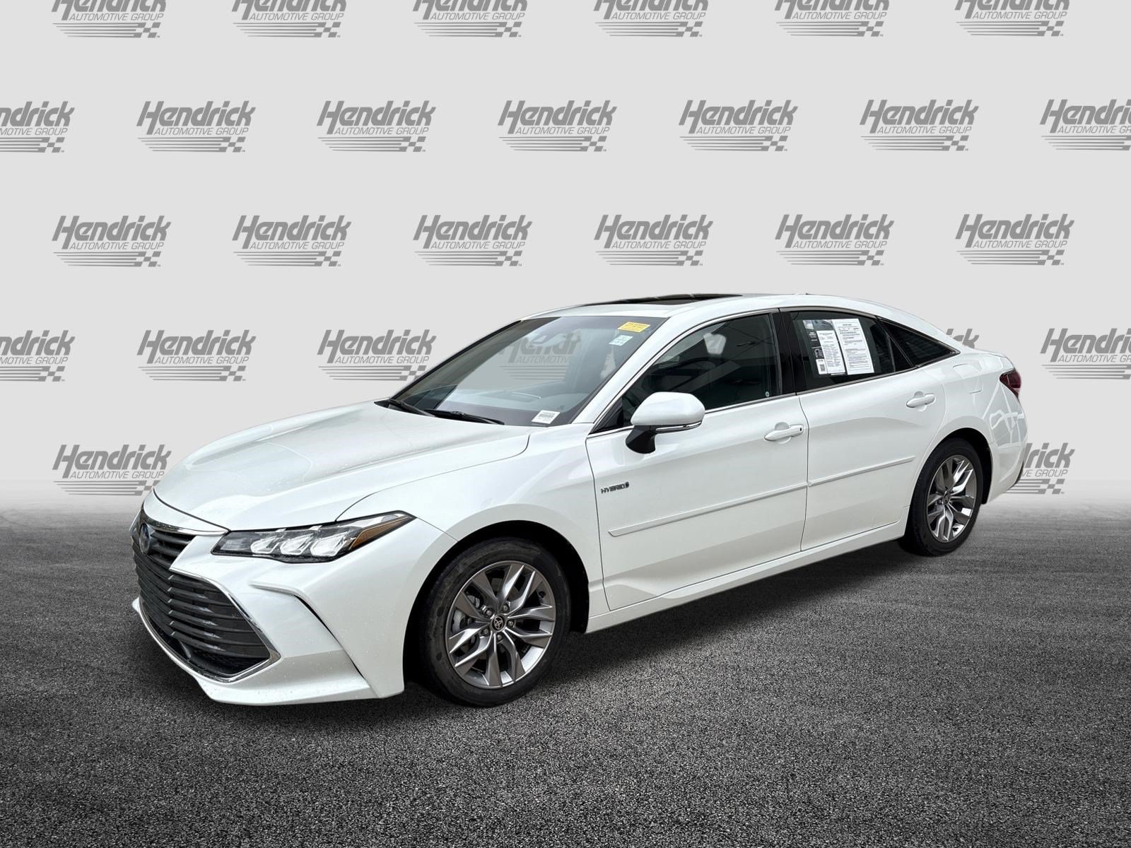 Used 2021 Toyota Avalon XLE w/ Moonroof Package FWD image 5