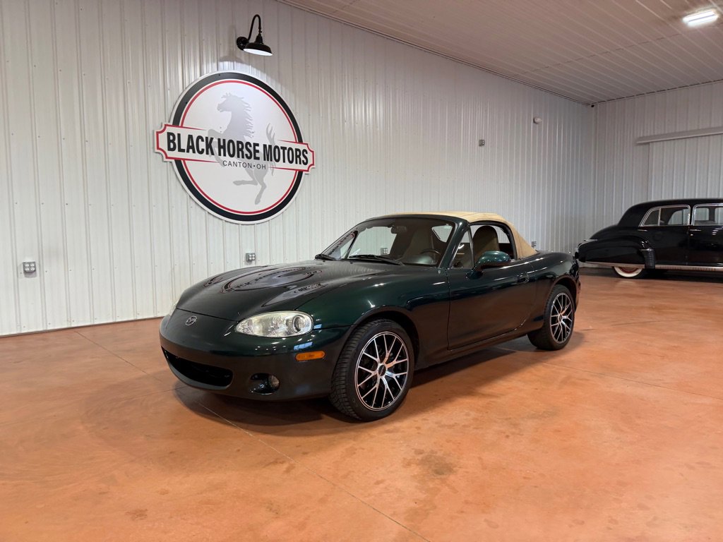Used 2001 MAZDA MX-5 Miata RWD image 6