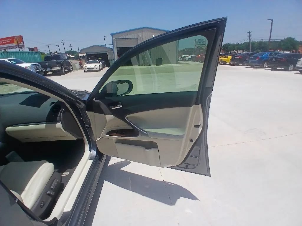 Used 2012 Lexus IS 250 w/ Premium Pkg Value Edition RWD image 21
