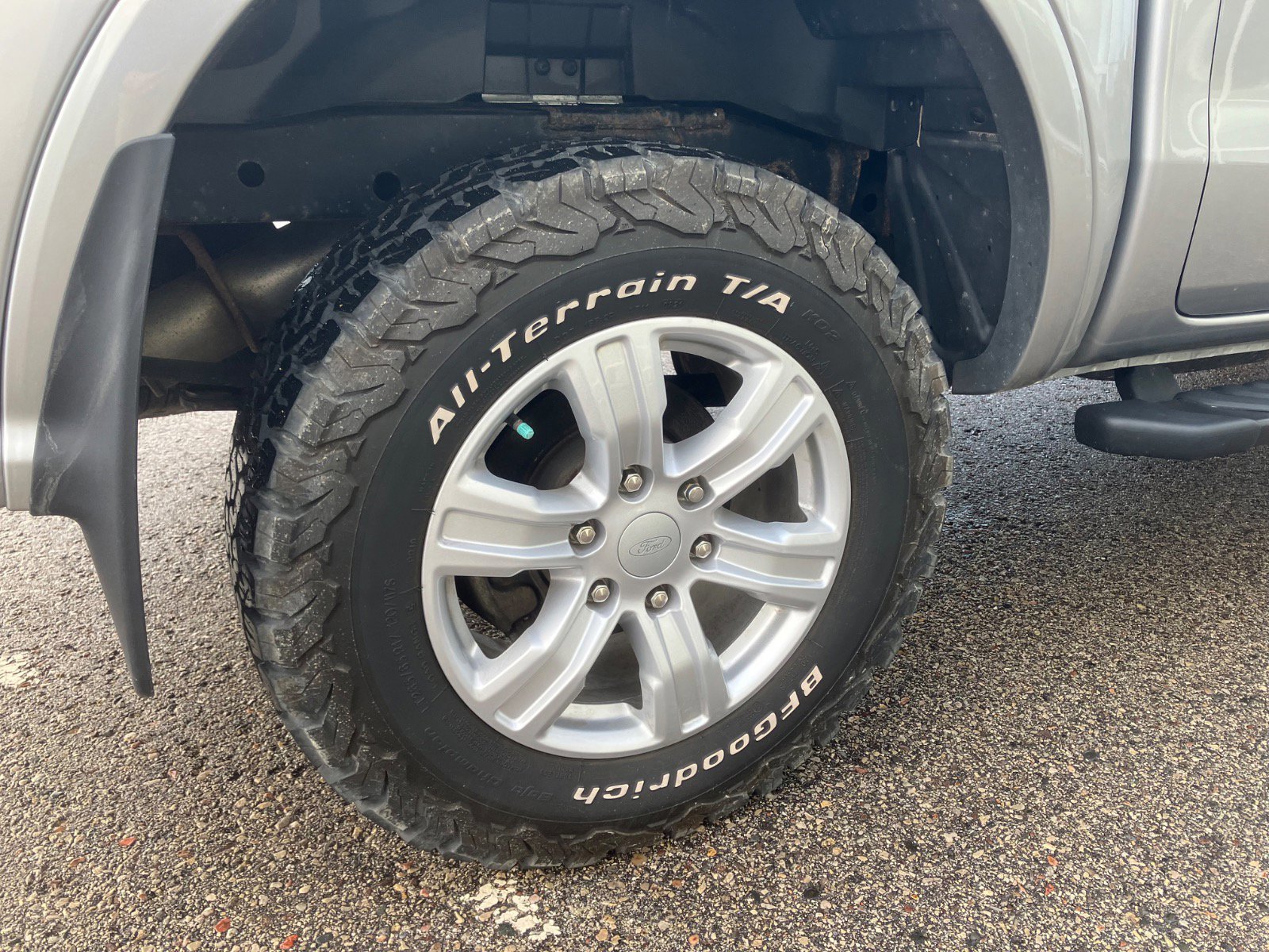 Used 2021 Ford Ranger XLT w/ FX4 Off-Road Package image 11