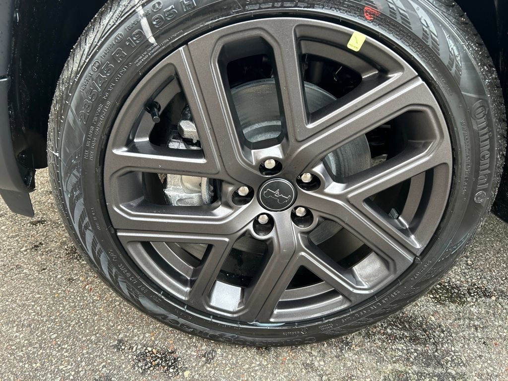 New 2026 Jeep Compass Limited image 11