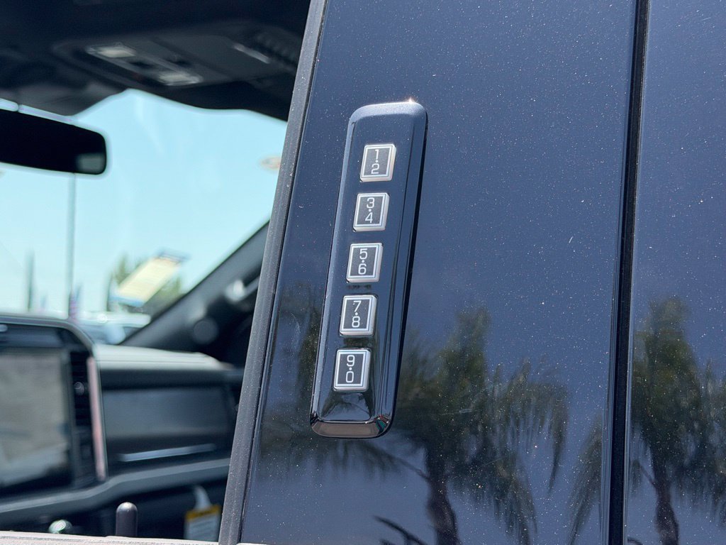 New 2026 Ford F350 Platinum AWD/4WD image 17
