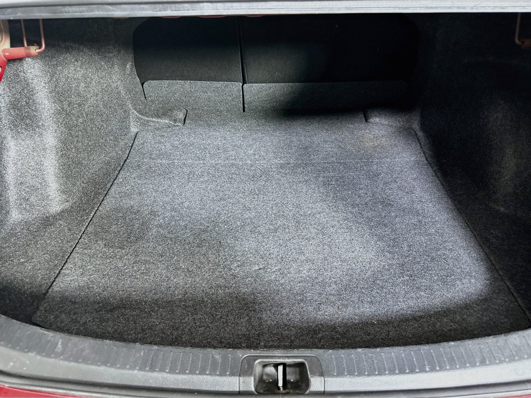 Used 2025 Toyota Corolla LE FWD image 27