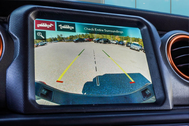 Used 2020 Jeep Gladiator Mojave AWD/4WD image 19