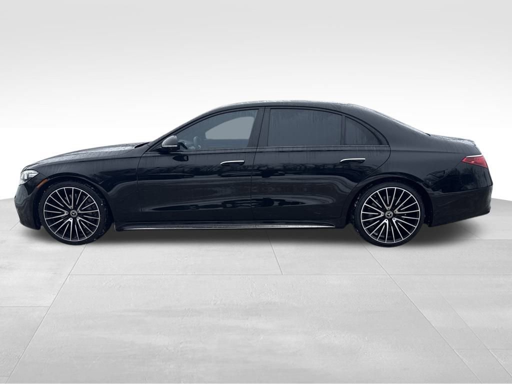 Used 2024 Mercedes-Benz S 580 S 580 image 2