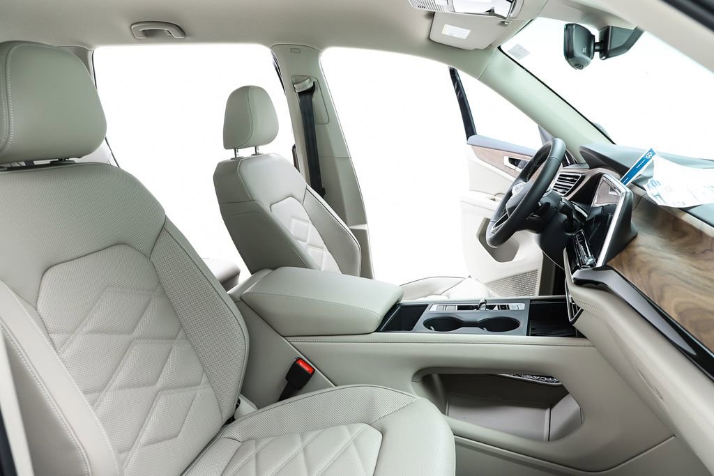 New 2026 Volkswagen Atlas SE image 35