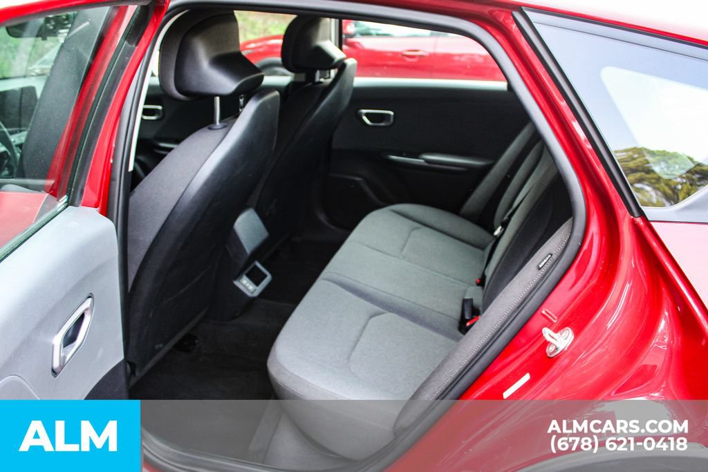 Used 2025 Kia K4 FWD image 17