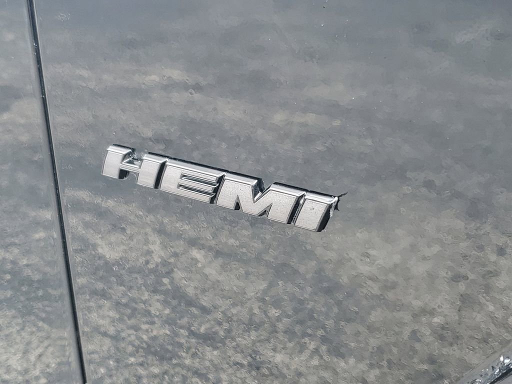 Used 2020 Dodge Challenger R/T image 8