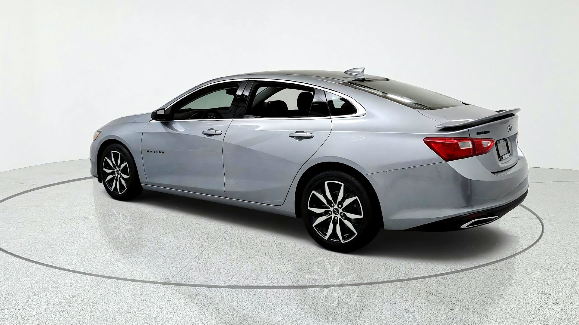 Used 2023 Chevrolet Malibu RS FWD image 3