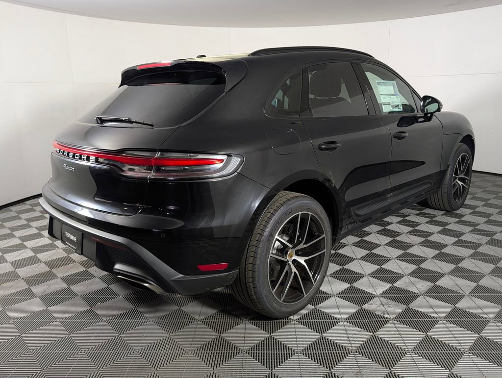 New 2026 Porsche Macan image 7