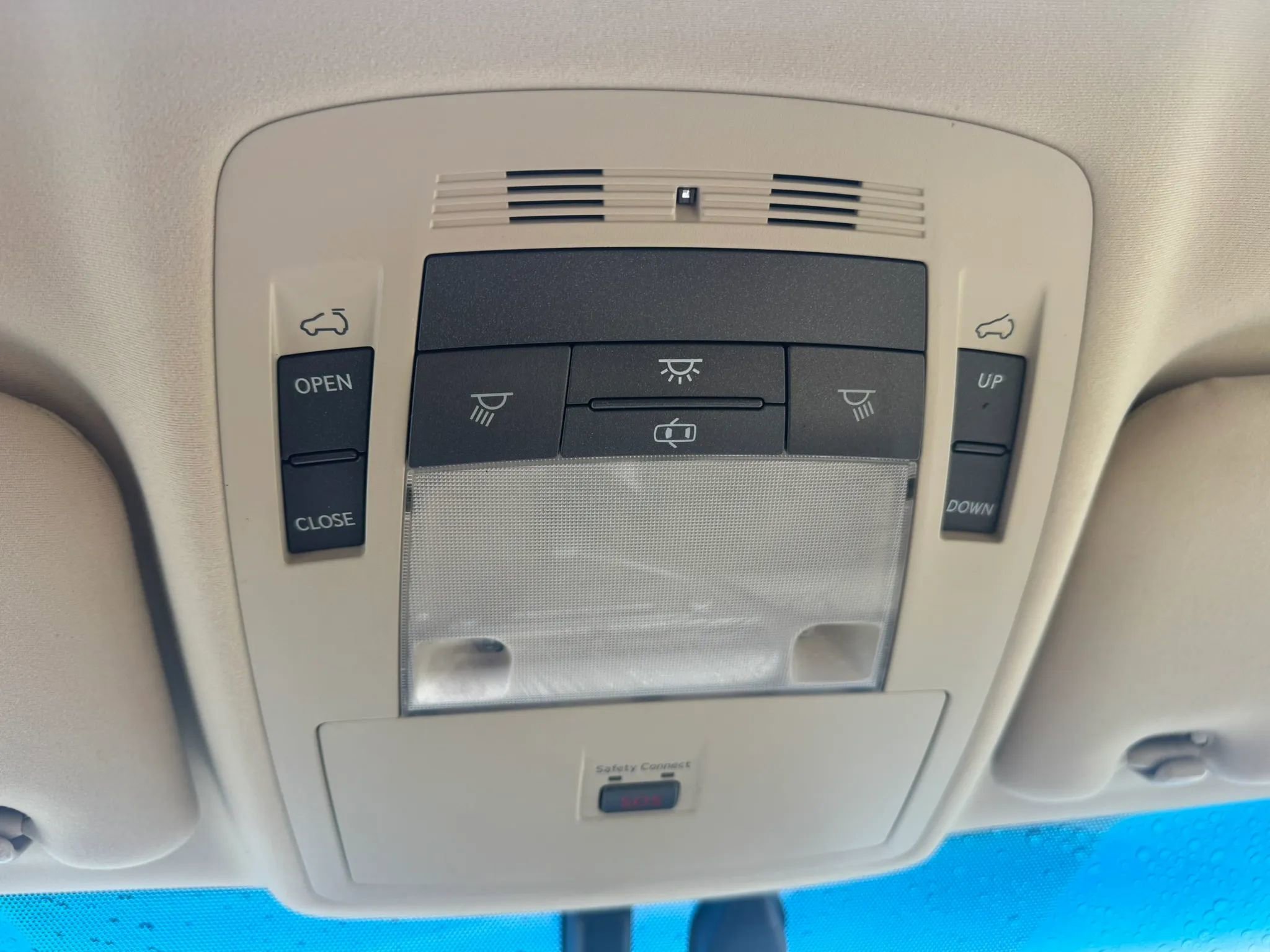 Used 2013 Lexus RX 450h AWD w/ Navigation Pkg image 36