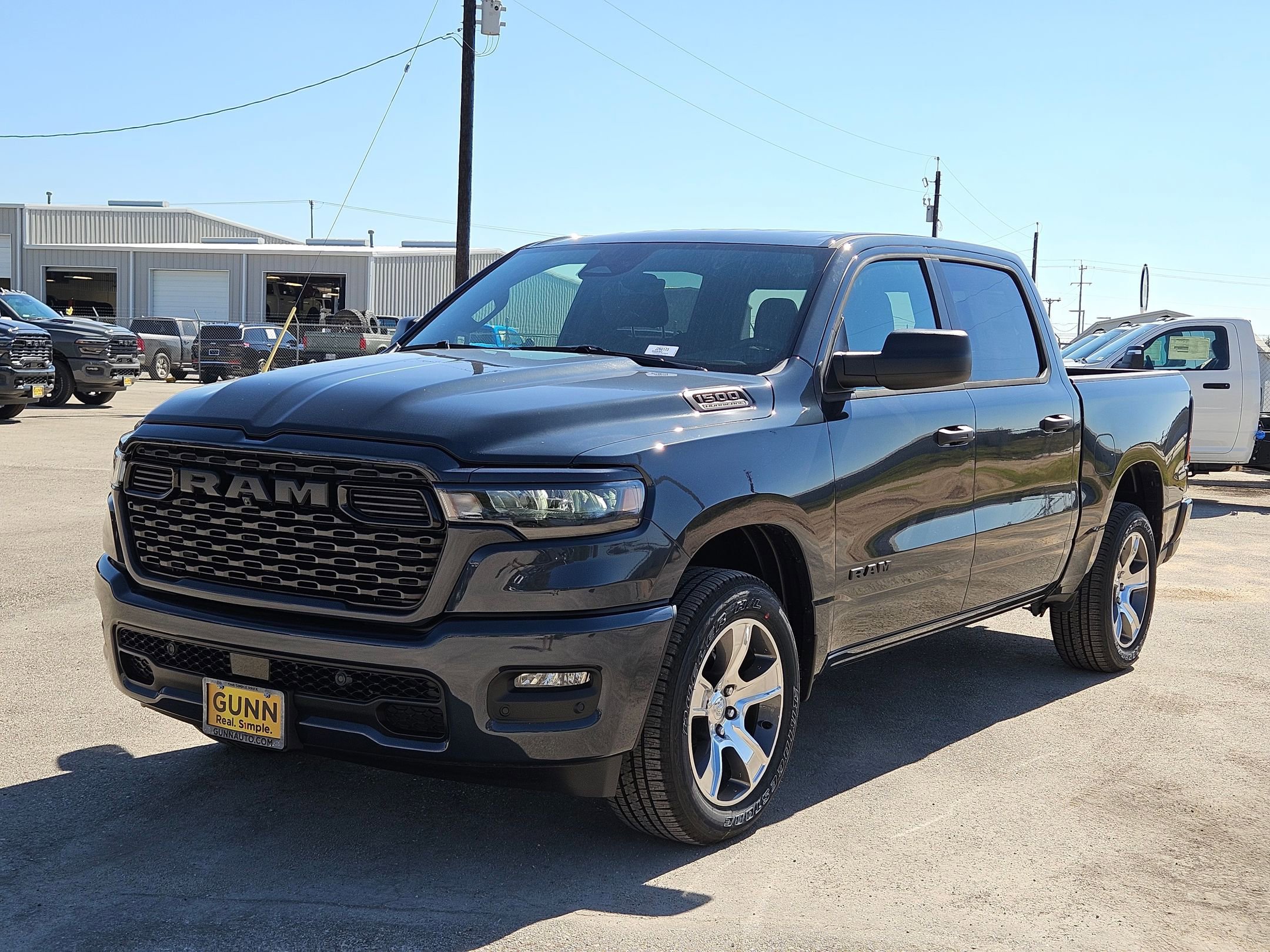 New 2026 RAM 1500 Express image 7