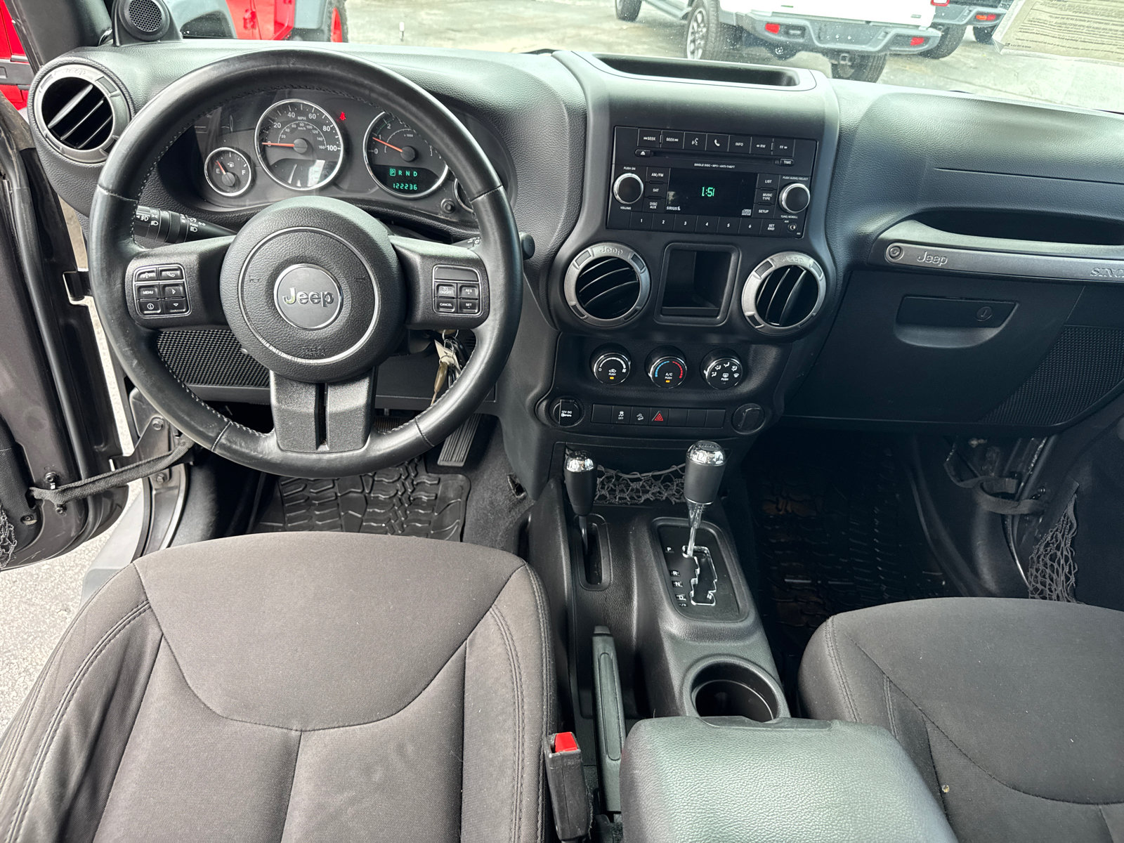 Used 2014 Jeep Wrangler Unlimited Sport w/ Connectivity Group AWD/4WD image 8