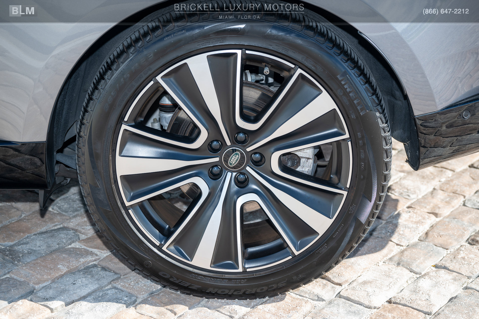Used 2024 Land Rover Range Rover SE AWD/4WD image 53