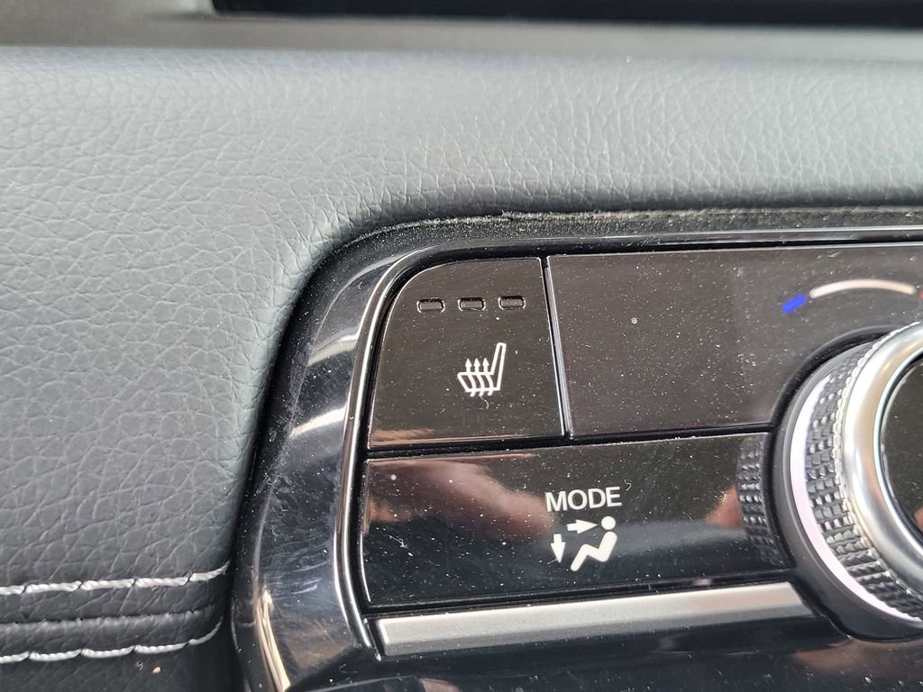 Used 2025 Honda Pilot EX-L image 24