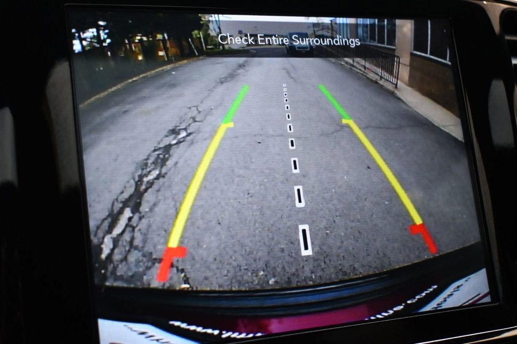 Used 2021 Jeep Grand Cherokee Limited X image 40