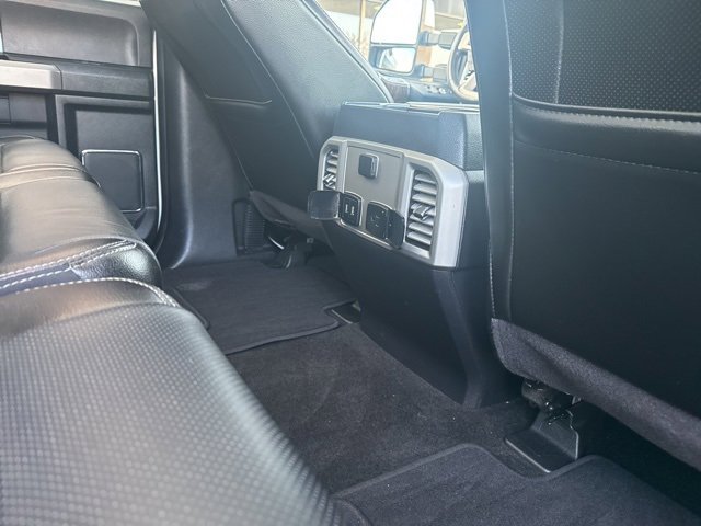 Used 2017 Ford F350 Lariat image 39
