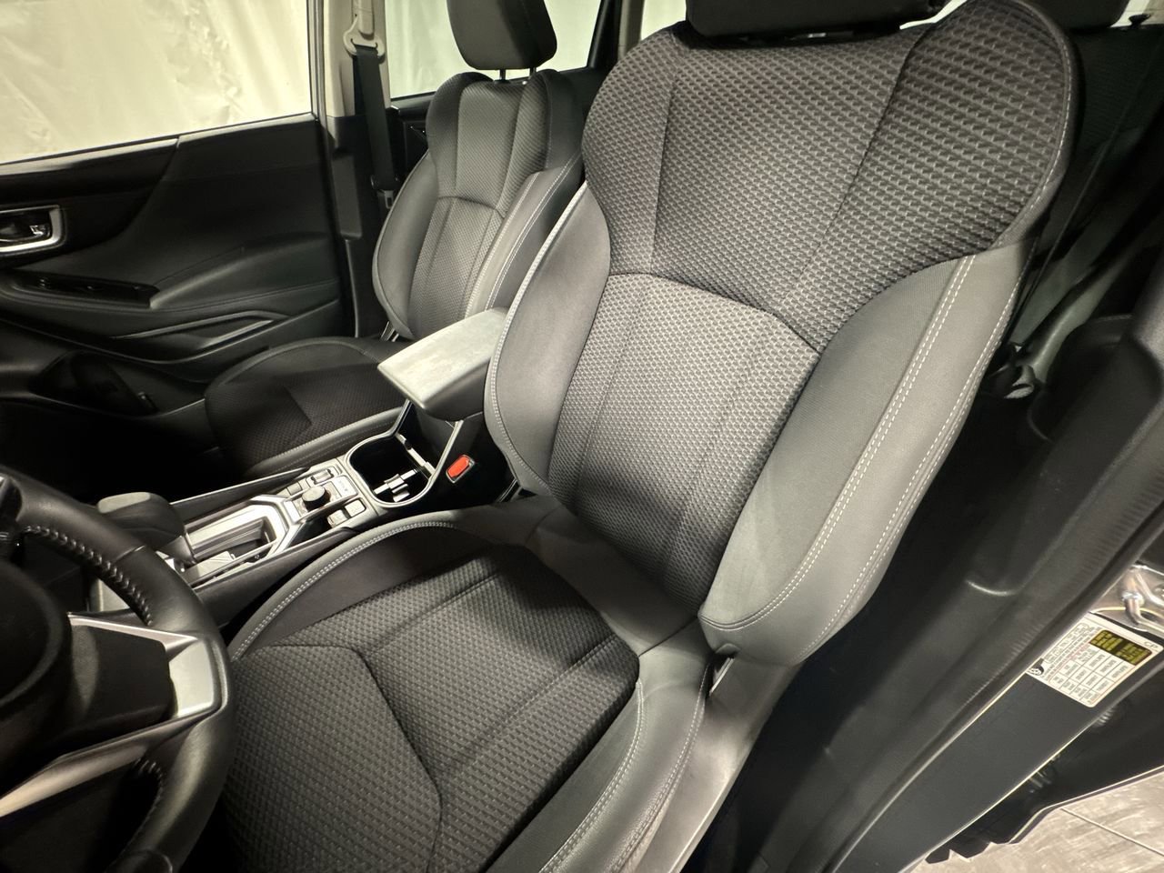 Used 2023 Subaru Forester Premium image 18