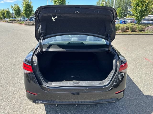 Used 2024 Nissan Sentra SV FWD image 12