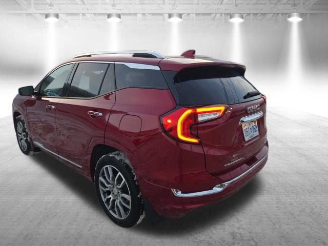 Used 2023 GMC Terrain Denali image 11