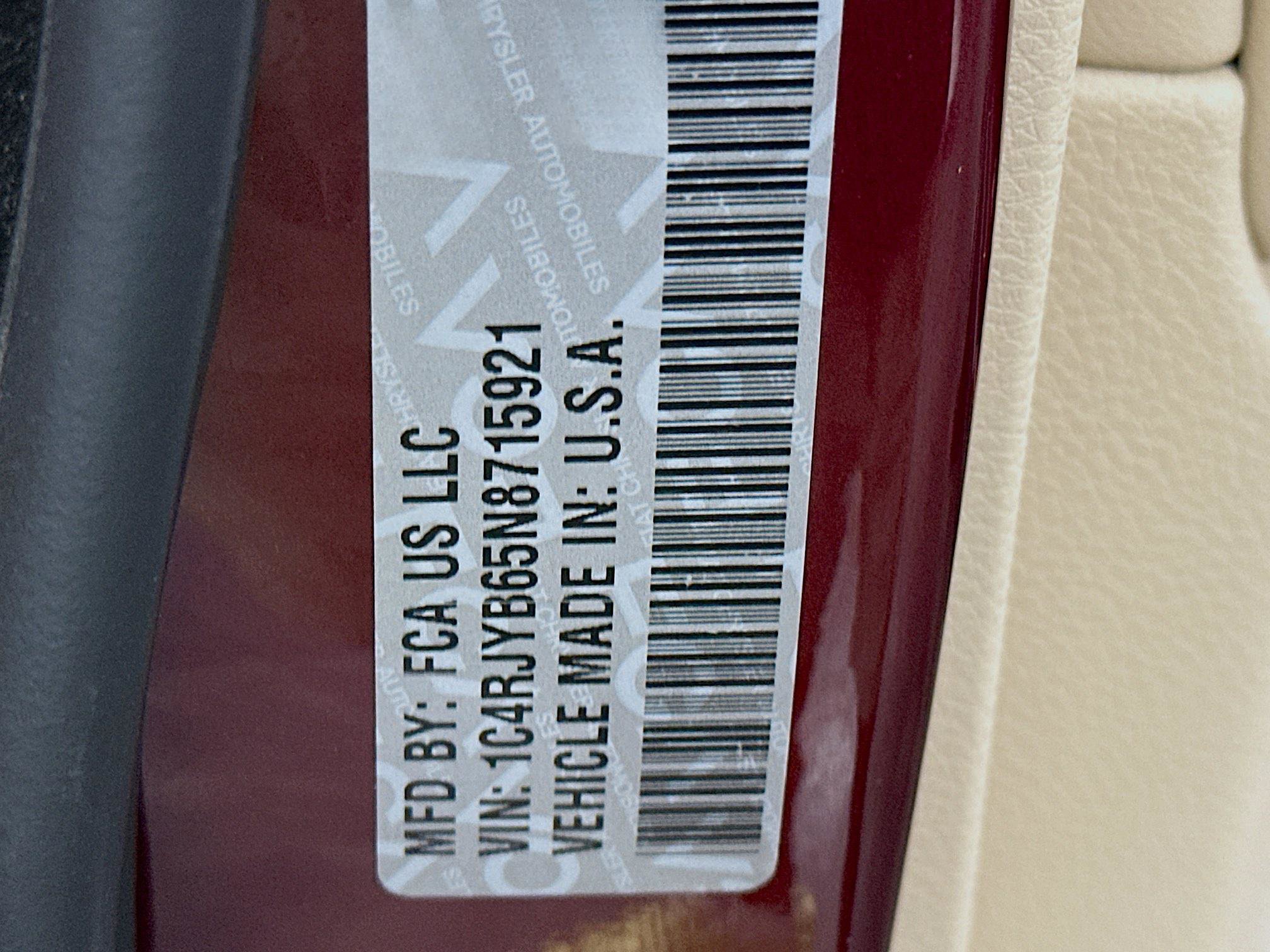 Used 2022 Jeep Grand Cherokee Limited 4xe image 12