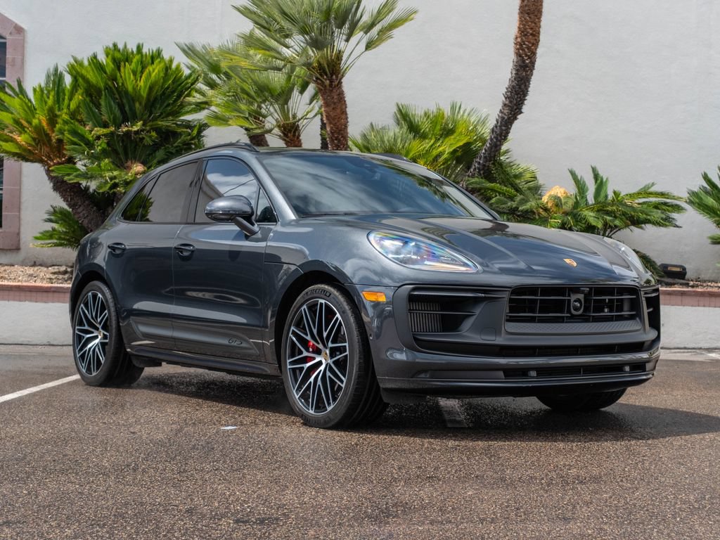 Used 2024 Porsche Macan GTS AWD/4WD image 11