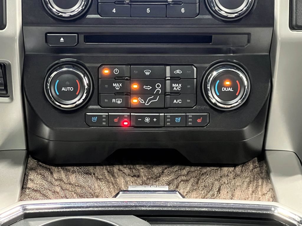 Used 2017 Ford F350 Lariat w/ Lariat Ultimate Package image 27