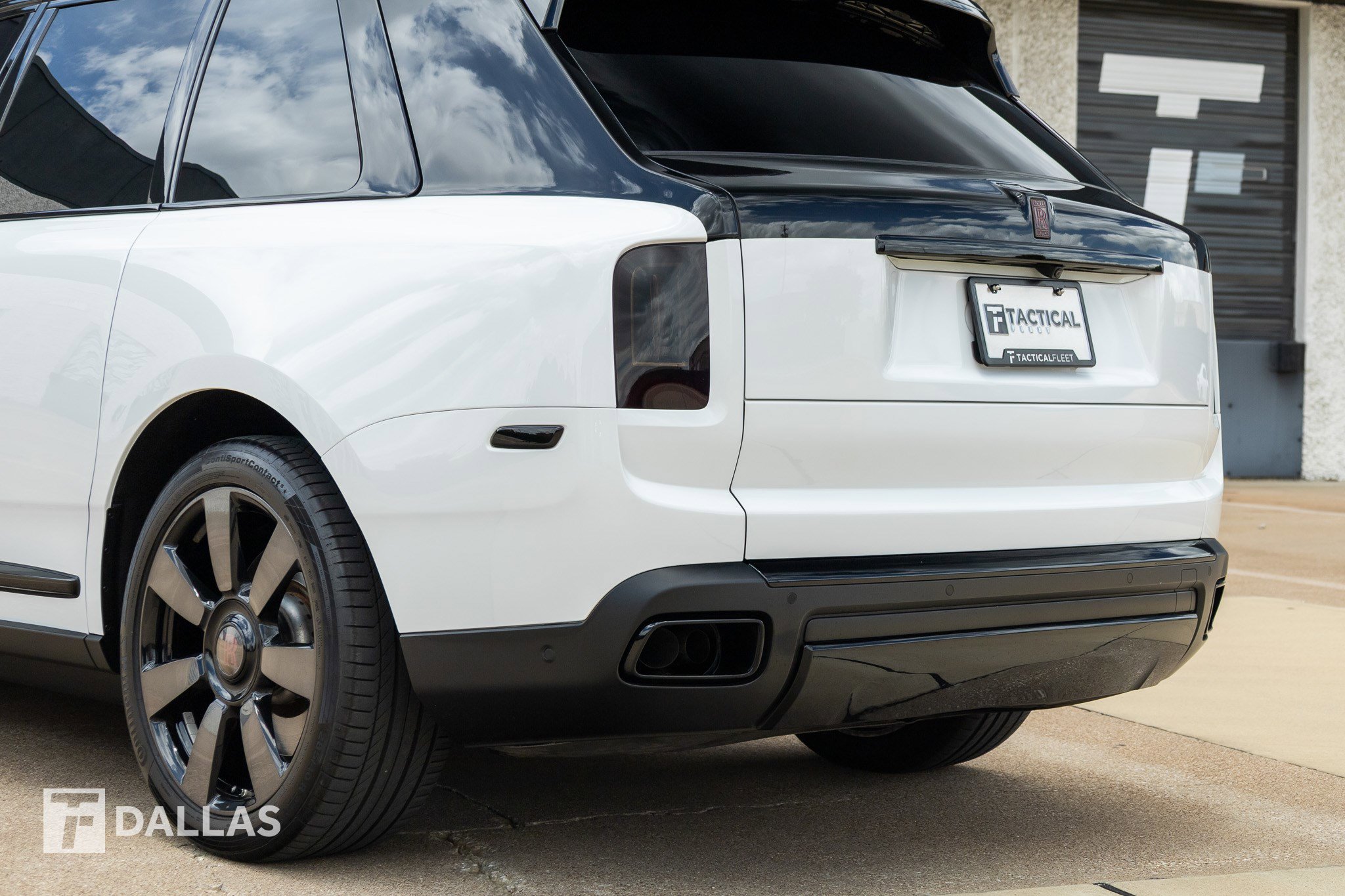 Used 2022 Rolls-Royce Cullinan w/ Technology Package AWD/4WD image 12