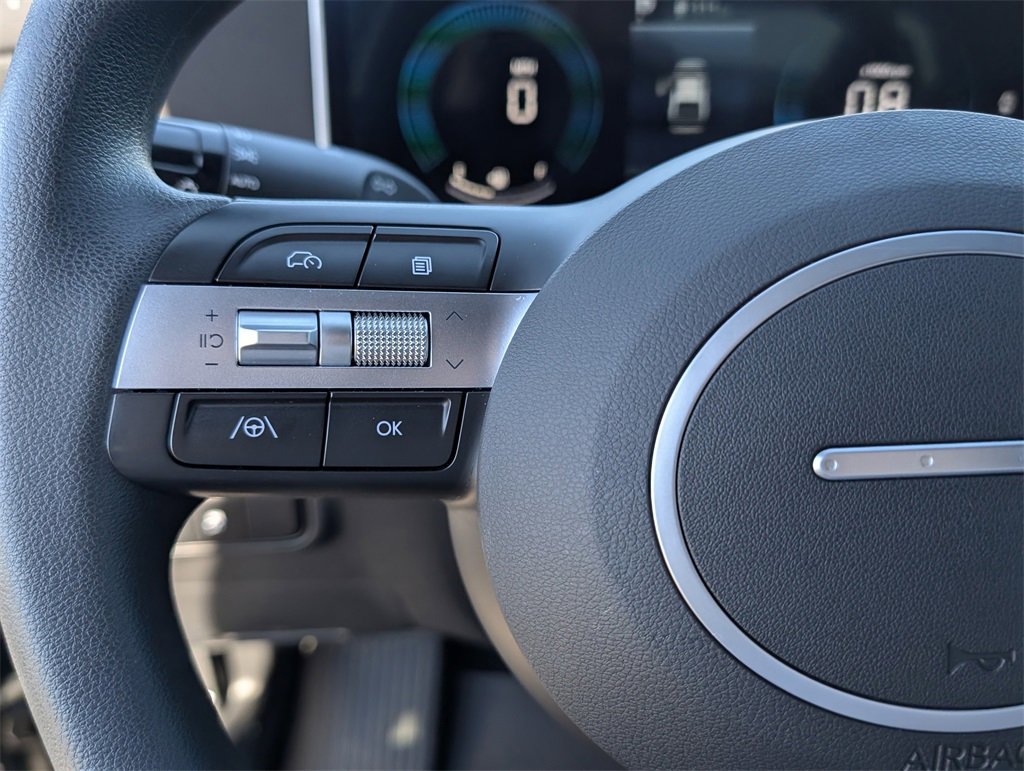 Certified 2025 Hyundai Santa Cruz SEL image 13