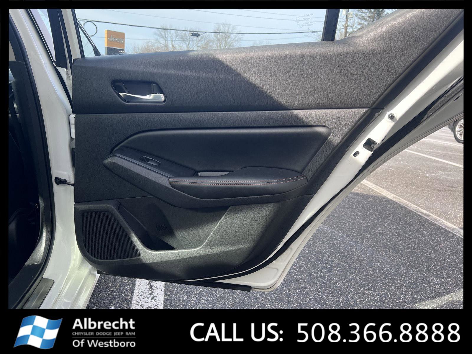 Used 2020 Nissan Altima 2.5 SR w/ Premium Package image 18