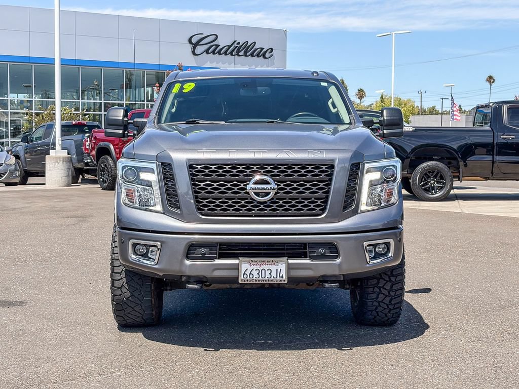 Used 2019 Nissan Titan PRO-4X w/ Pro-4x Convenience Package AWD/4WD image 6