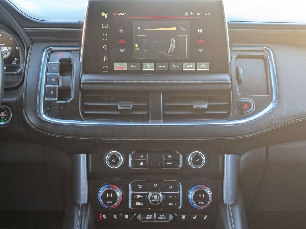 Used 2024 GMC Yukon SLT AWD/4WD image 24