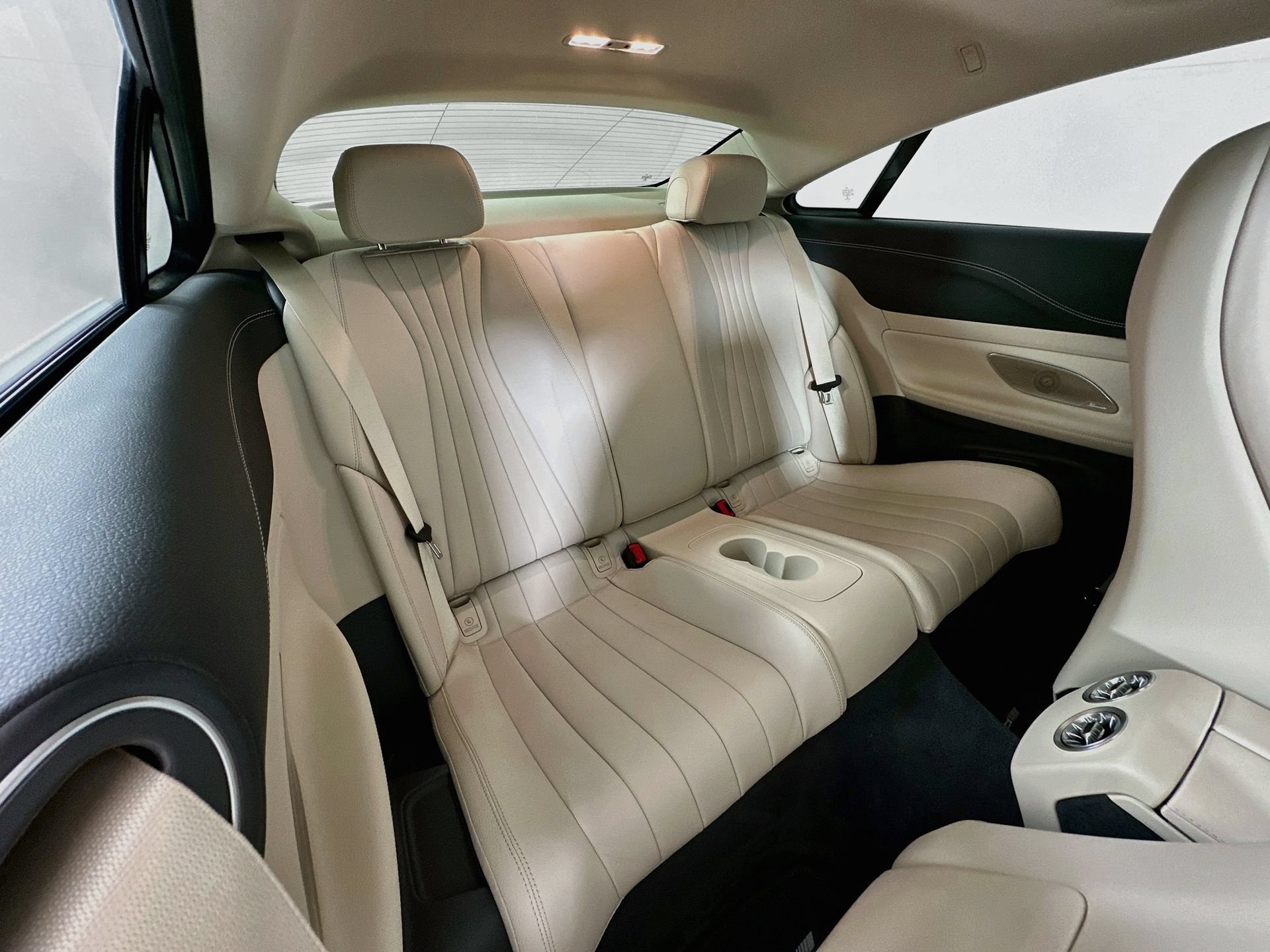 Used 2023 Mercedes-Benz E 450 4MATIC Coupe image 30