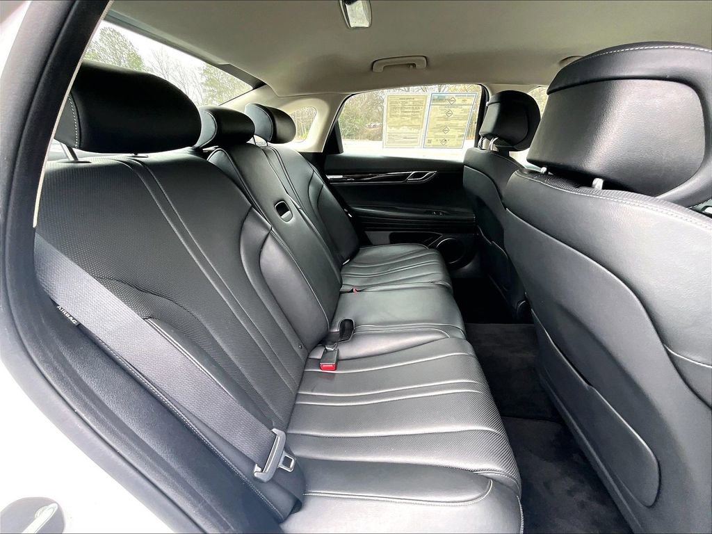 Used 2023 Genesis G80 2.5T image 16