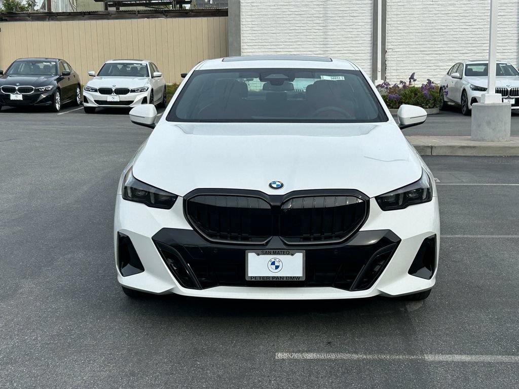 New 2026 BMW 530i w/ M Sport Package RWD image 8
