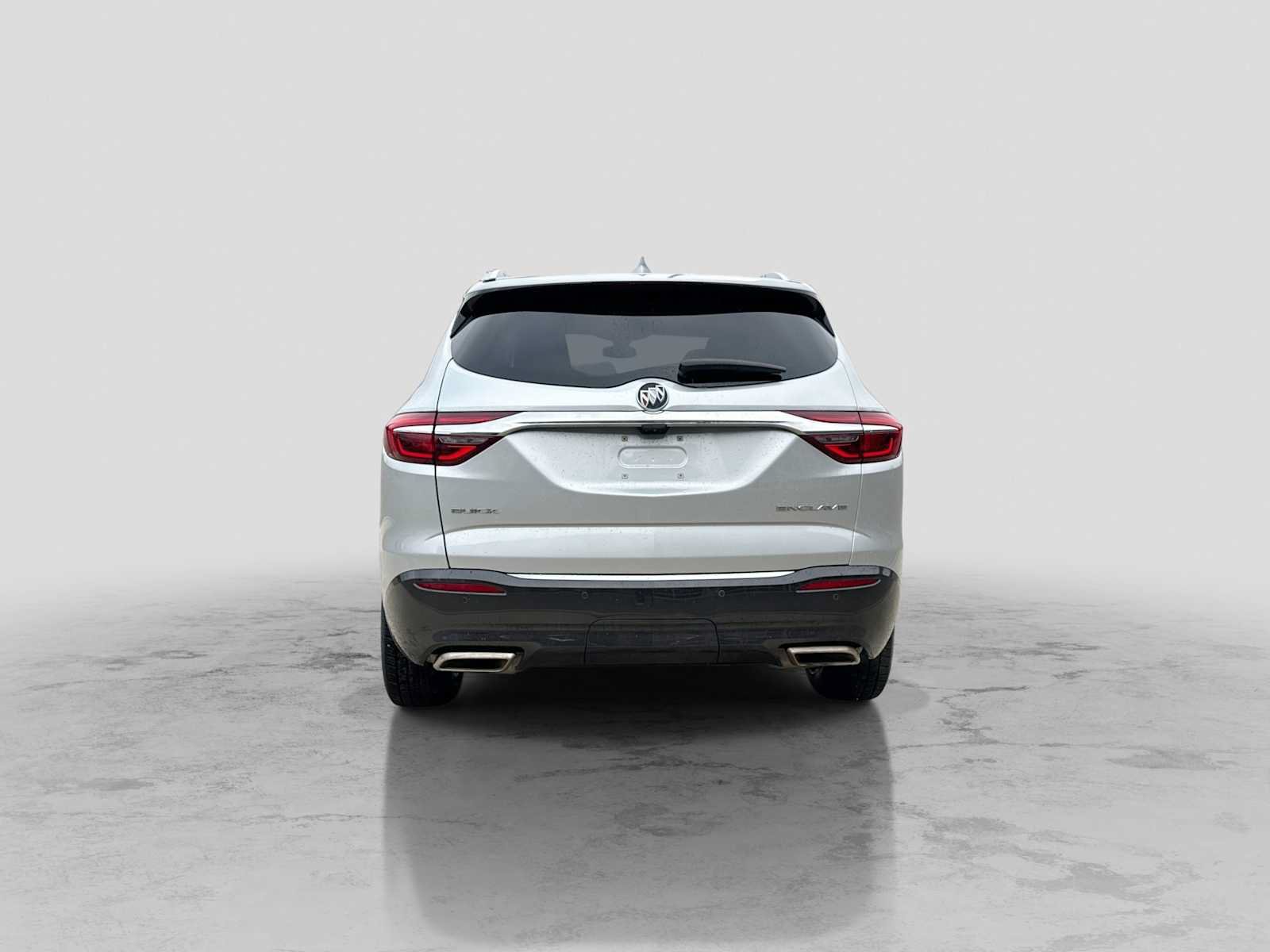 Used 2018 Buick Enclave Essence FWD image 5