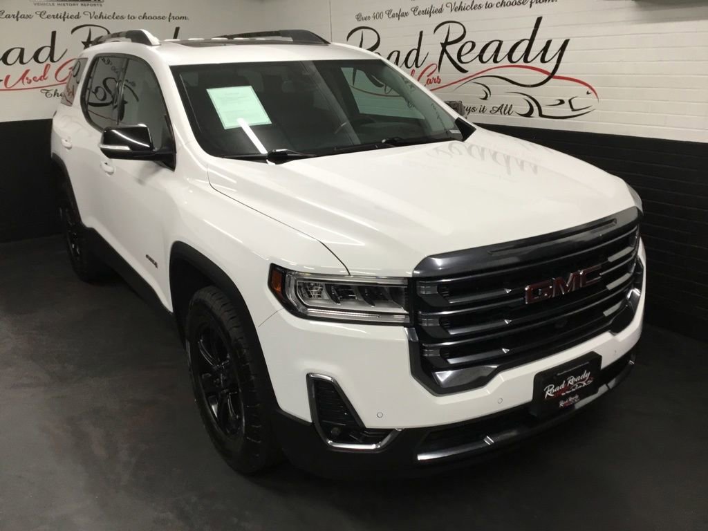 Used 2022 GMC Acadia AT4 w/ Technology Package AWD/4WD image 2