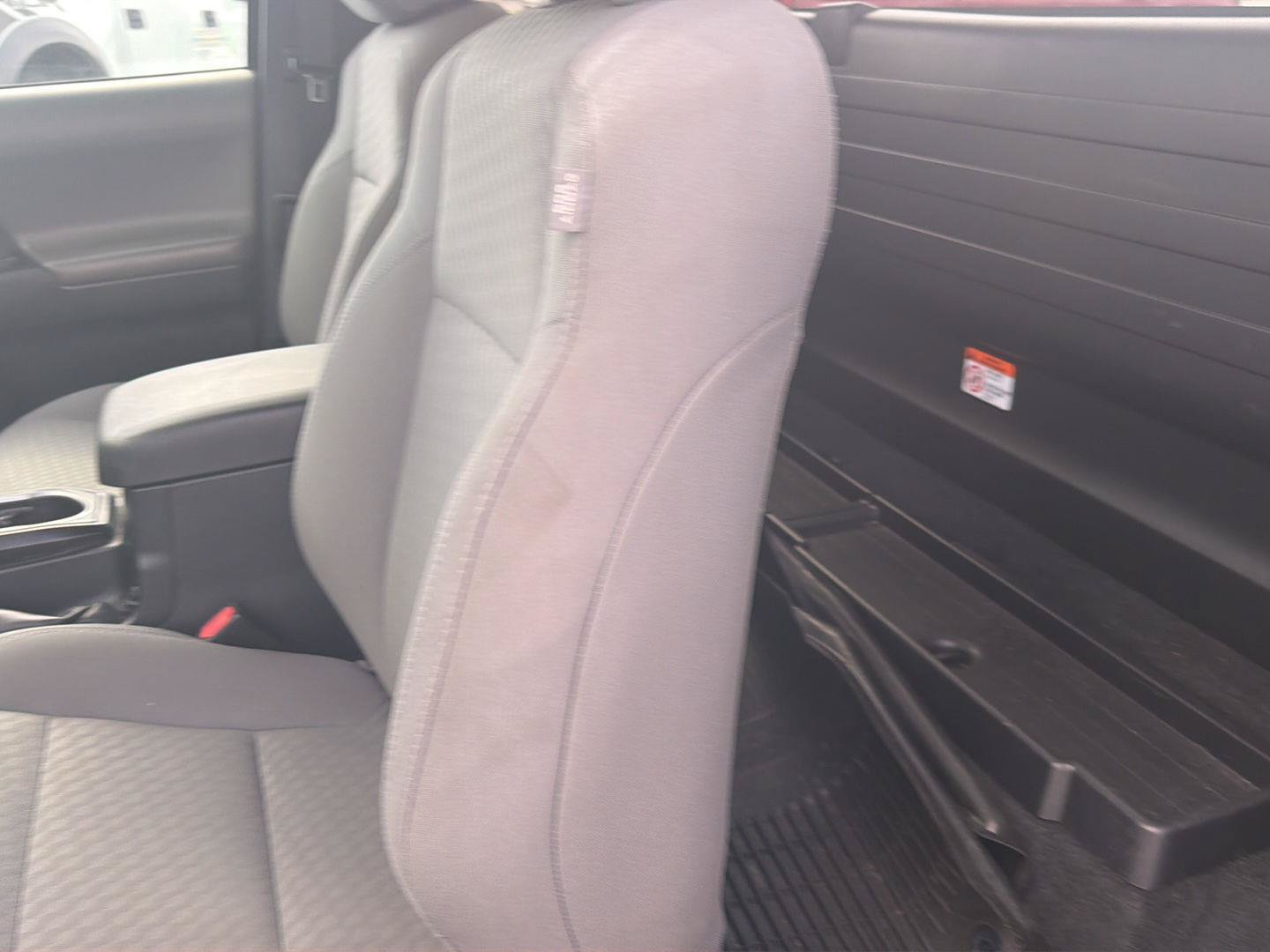 Used 2020 Toyota Tacoma SR AWD/4WD image 15