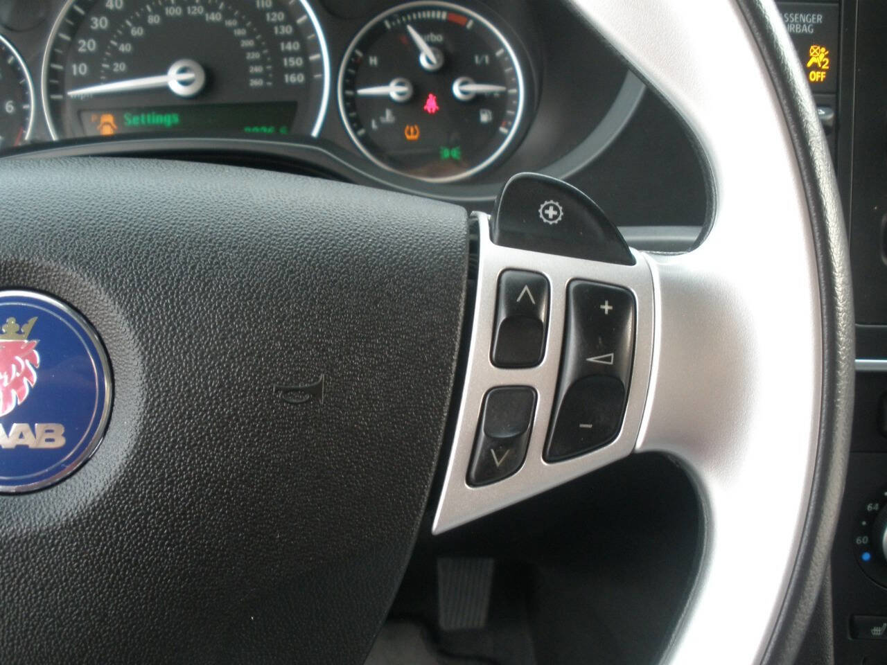 Used 2008 Saab 9-3 Aero w/ Cold Weather Package image 38