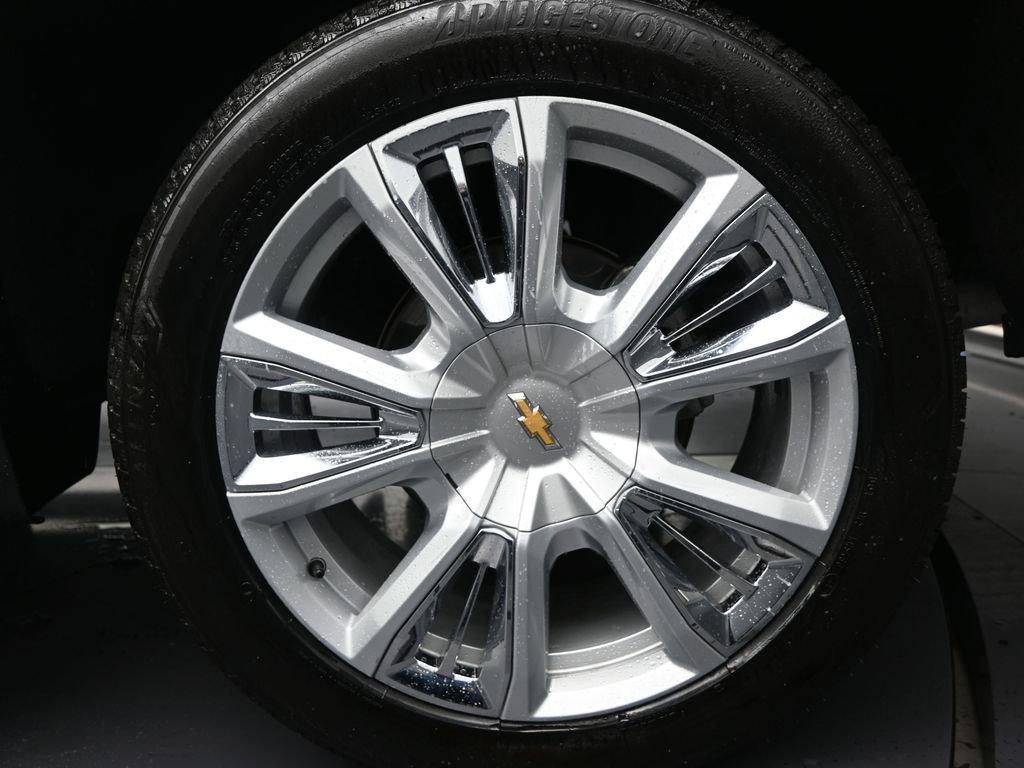 Used 2025 Chevrolet Silverado 1500 High Country w/ High Country Premium Package image 10