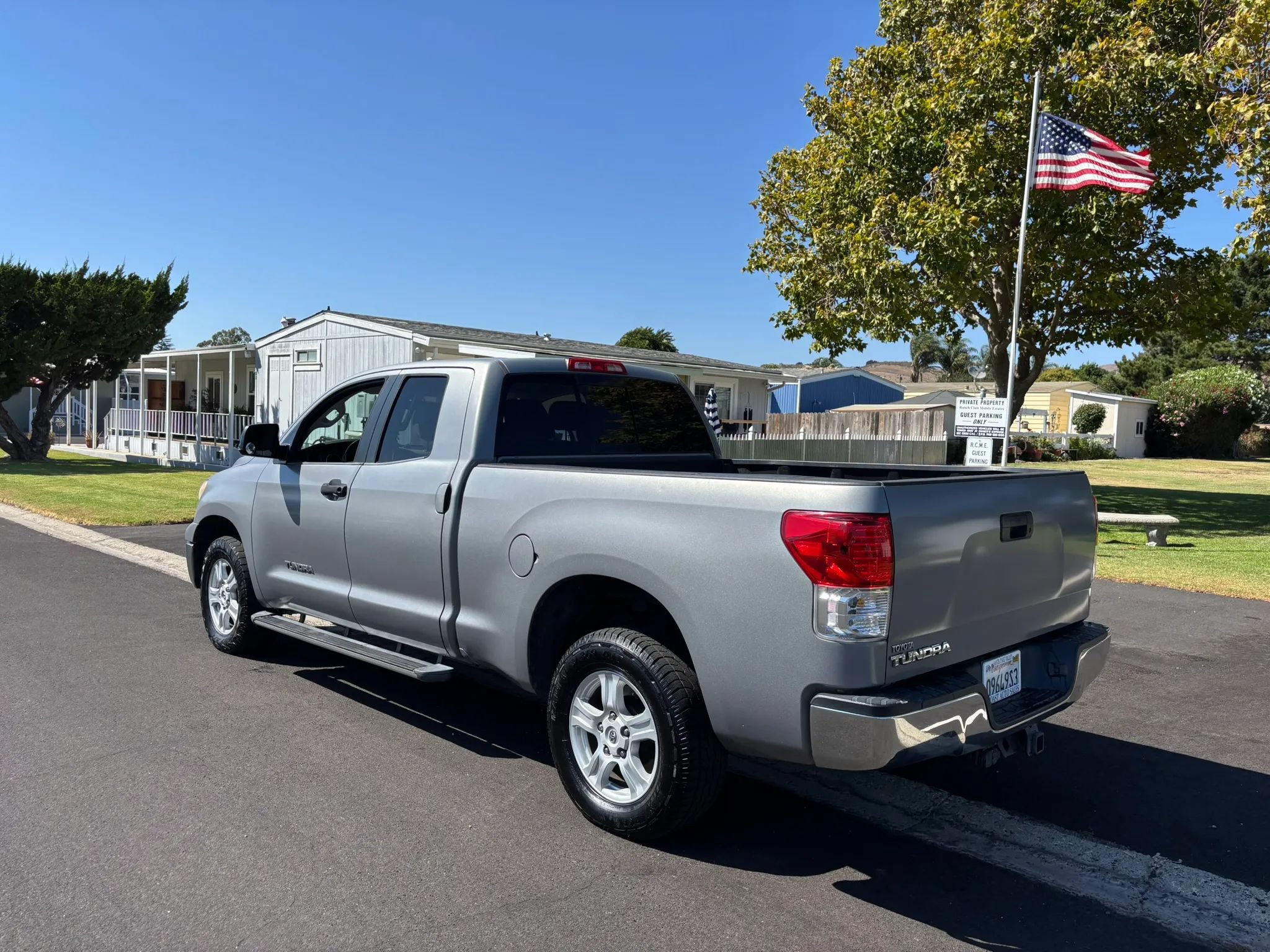 Used 2011 Toyota Tundra 2WD Double Cab w/ Tow Pkg image 7